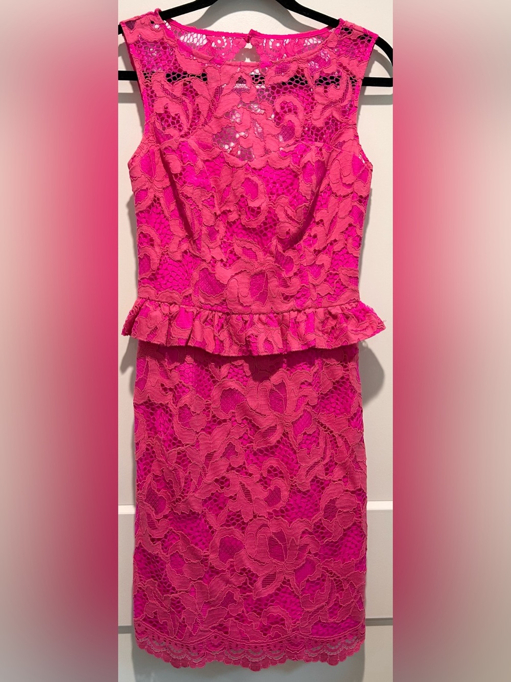 Lilly Pulitzer Pink Lace Peplum Sheath Dress Wedding Guest Size 0 - Picture 3 of 10